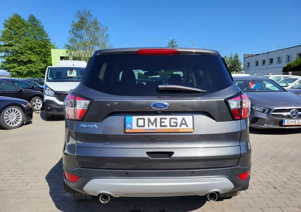 Ford Kuga cena 69900 przebieg: 163000, rok produkcji 2019 z Leśna małe 121